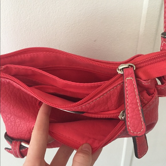 Pink crossbody Purse - Picture 4 of 5